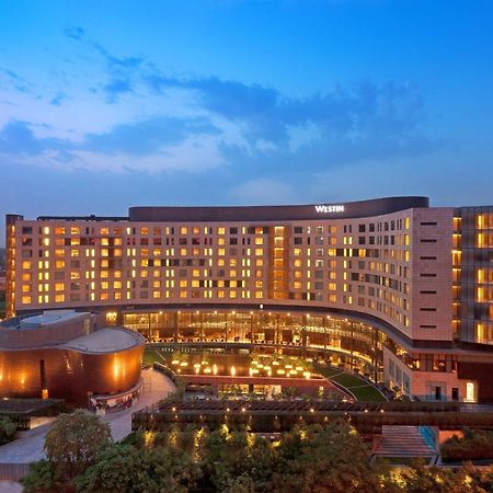 The Westin Gurgaon, New Delhi Hotel Exterior photo