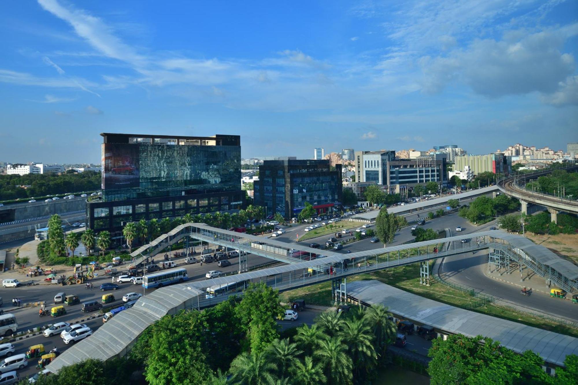 The Westin Gurgaon, New Delhi Hotel Exterior photo