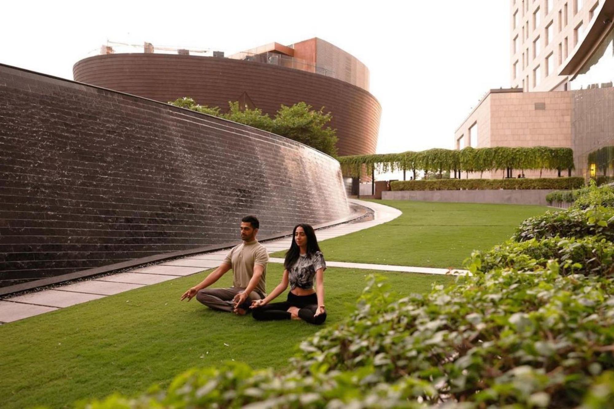 The Westin Gurgaon, New Delhi Hotel Exterior photo